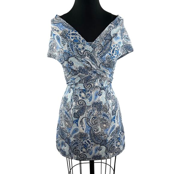More To Come Blue White Crossover Mini Dress Paisley Waist Tie Back Zip Size XS - Picture 1 of 8